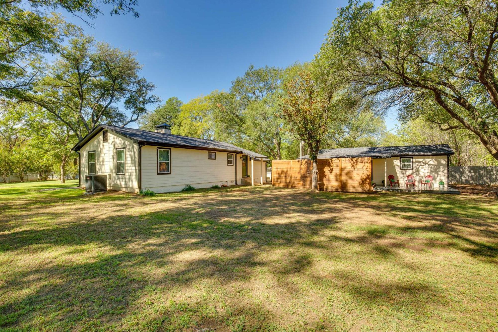 Couples Retreat In Canton With Patio, Trail And Yard! Villa Exterior photo